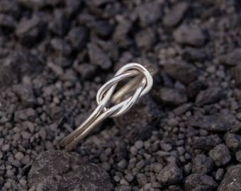 Sterling silver love knot ring, celtic knot ring, bridesmade ring, handmade ring, infinity ring