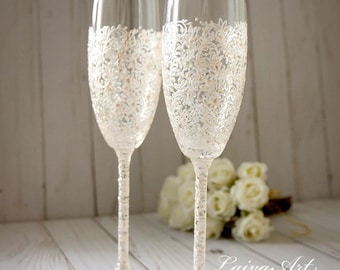Wedding Champagne Flutes Wedding Champagne Glasses Toasting Flutes Lace Wedding Decoration Pearly White