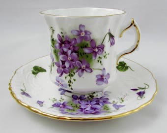 Hammersley Tea Cup and Saucer "Victorian Violets", Purple Flowers, Vintage Bone China, Member of Spode Group