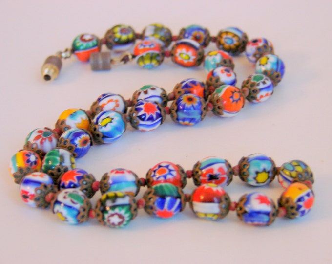 Vintage Chinese Hand Painted Art Glass Bead Choker Necklace 1960s-1970s