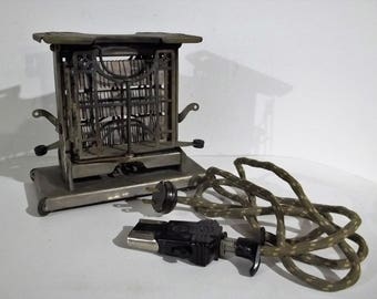 Antique And WORKING 1906 Landers Frary & Clark Universal Swinger Toaster - Free Shipping!!!