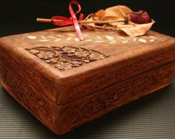 Wooden Jewelry Box, Wooden Box, Jewelry box, Treasury box, Hand carved box, Folk Box, Trinket box, Folk Art, Folk art box, Decorative box