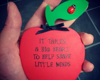Freestanding apple teacher gift