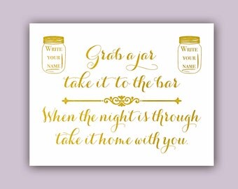 Mason Jar Wedding favors, wedding glasses, Gold Wedding Sign, Wedding Favor sign, gold wedding decor, wedding favor jar