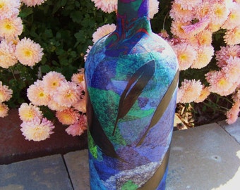 Feather Silhouette Lighted Wine Bottle