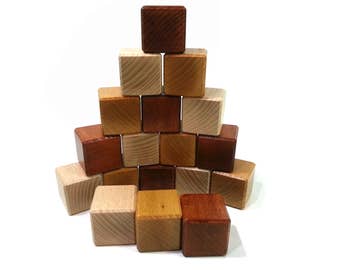 Blocks size baby 9 to 18 cubes of construction, large wooden block, 3 colors