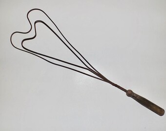 Antique Metal heart rug beater,unique double heart primitive rug beater,wood handle,24" long,home decor,rustic,farmhouse,wall decor