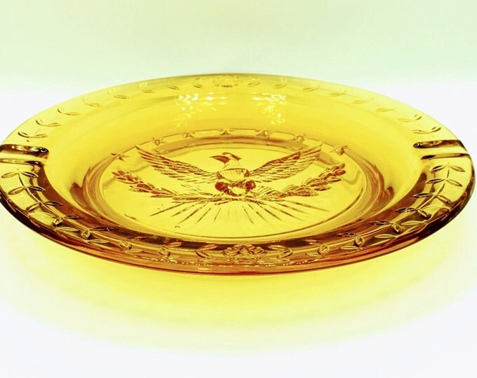 Vintage L.E. Smith Heritage Amber Glass American Eagle Cigar Ashtray - Tobacciana- Cigar Smoker Gift For Him Vintage L.E. Smith Heritage Amber Glass American Eagle Cigar Ashtray - Tobacciana- Cigar Smoker Gift For Him