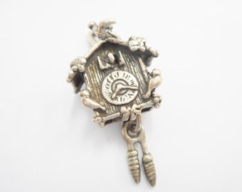 Vintage Charm, Sterling Charm, Sterling Clock, Clock Charm, Coo Coo Clock, Genuine Sterling Silver CuckCoo Clock Charm Pendant #2058