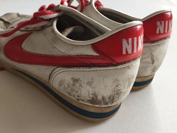 nike sneakers 1970s