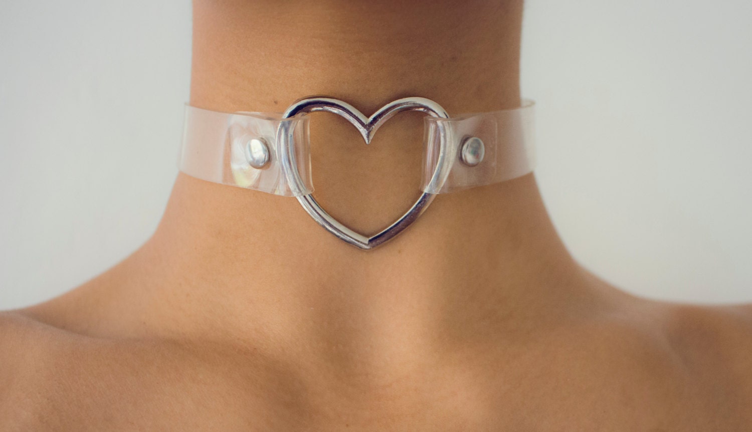 Cute PVC heart choker in Clear Transparent kawii