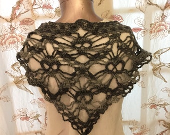 Free Pattern This Skull Shawl Looks Fantastic Knit And Crochet Daily