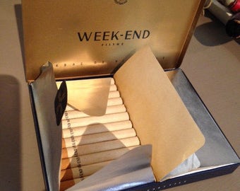 cigarette weekend with original cigarette box
