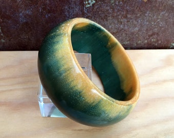 Handmade resin bangle bracelet BG-110