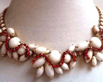Stunning And Unusual Vintage Milk Glass And Red Rhinestone Necklace