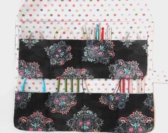 Sugar Skulls Circular Needle Roll, Day of Dead Crochet Hook Case, DPN Double Pointed Needle Storage, 8 Pockets, Paintbrush Holder