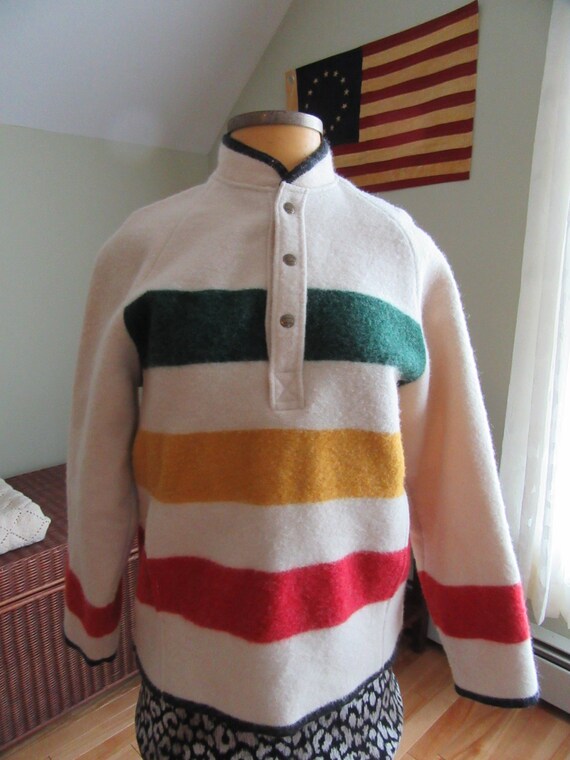 Beautiful Woolrich Hudson Bay style wool pull over jacket with