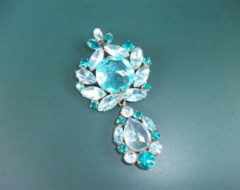 Stunning Vintage Regency Blue Glass Rhinestone Dangle Drop Brooch Pin