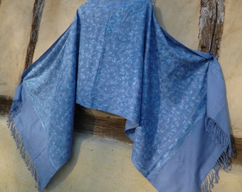 Elegant Pale Blue Pashmina Shawl/Stole made from cashmere Goats wool from Ladakh. Soft and Luxurious . 80 x 27".