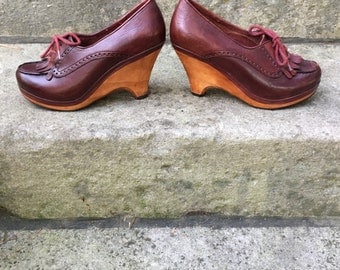 70s Vintage Oxblood Oxford Wood Platform Shoes 6N or 5N