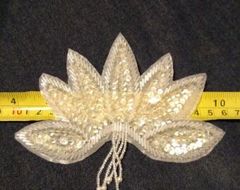 6x5" Lotus Applique Crystal