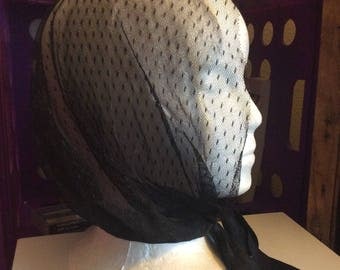 Soft gossamer lace Hat sheer vtg net with ties no flaws Mesh black