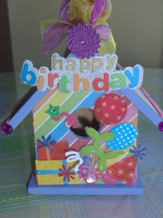 BIRTHDAYBIRDHOUSE
