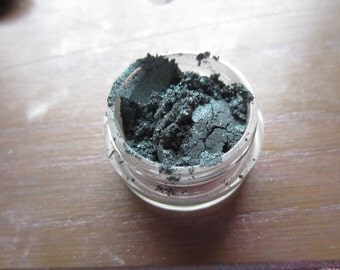 Hunger Games inspired mineral eye shadow "We Hunt" 5 gram jar VEGAN