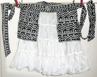 All about Pockets Gossimer Hostess Half Apron