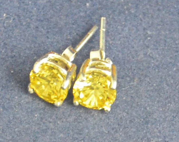 Yellow Zircon Studs, 7mm Round, Natural, Set in Sterling Silver E1054