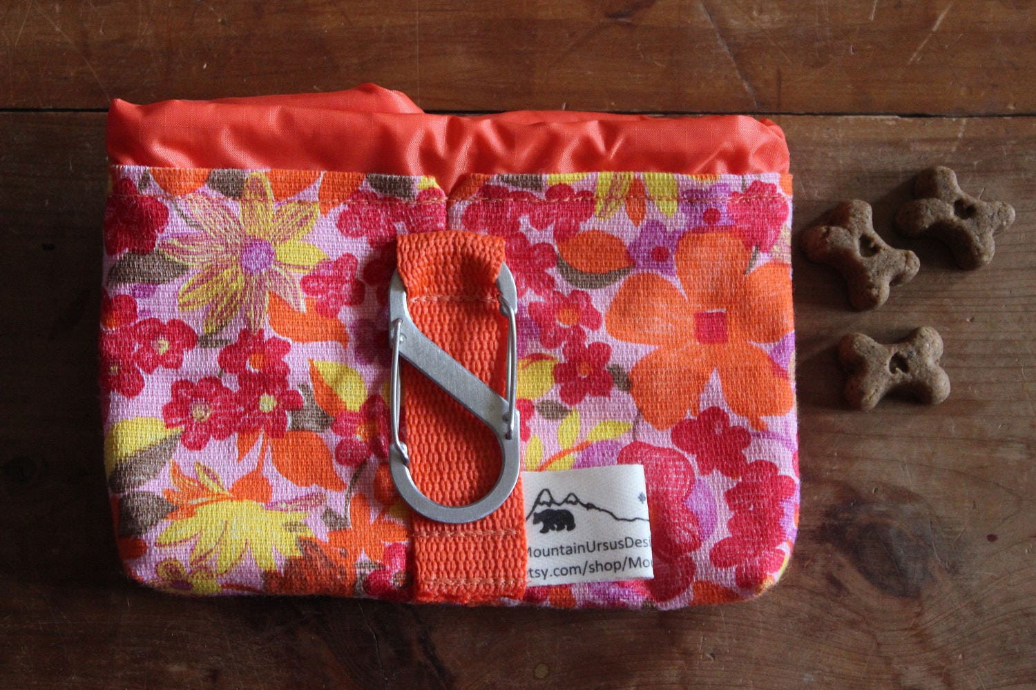 SMALL Dog Treat Bag Pouch Bait Training Bag Dog Walks Hikes