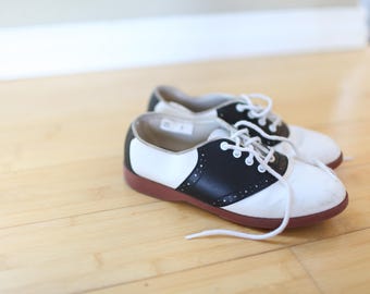 vintage saddle shoes black and white lace up oxfords kids 3