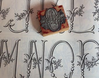 Old ink pad with an O monogram