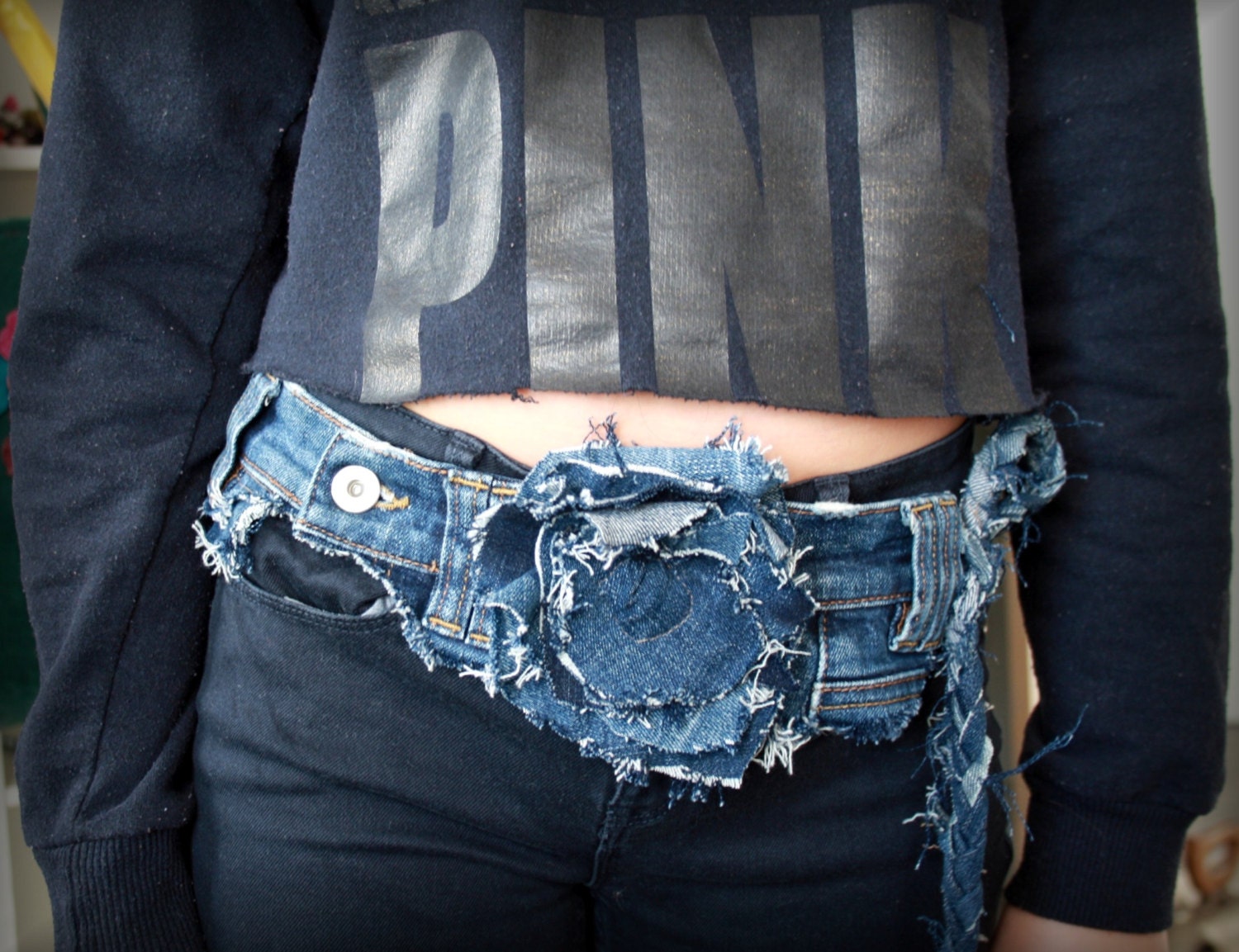 Denim belt / Upcycled jeans belt / DIY Blue Jeans Belt / Denim