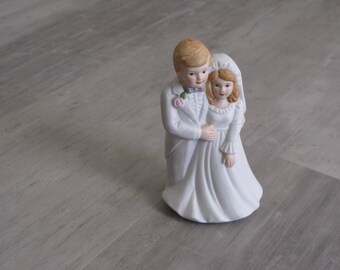 Vintage Bride and Groom Wedding Topper - Lefton