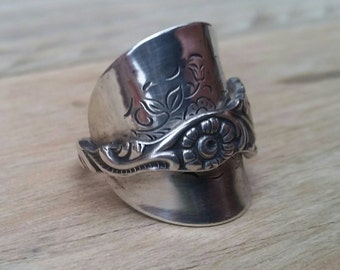 Handmade Spoon ring - Swedish 1940s - Upcycled Jewellery - Size Q 1/2 (UK)