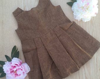Brown linen dress pleated with pockets size 3T