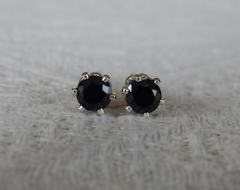 Spinel 4mm Studs, Black Spinel Stud Earrings, Spinel Posts, Black Stud Earrings, Black Spinel Earrings, Black Spinel, Black Jewelry, Spinel
