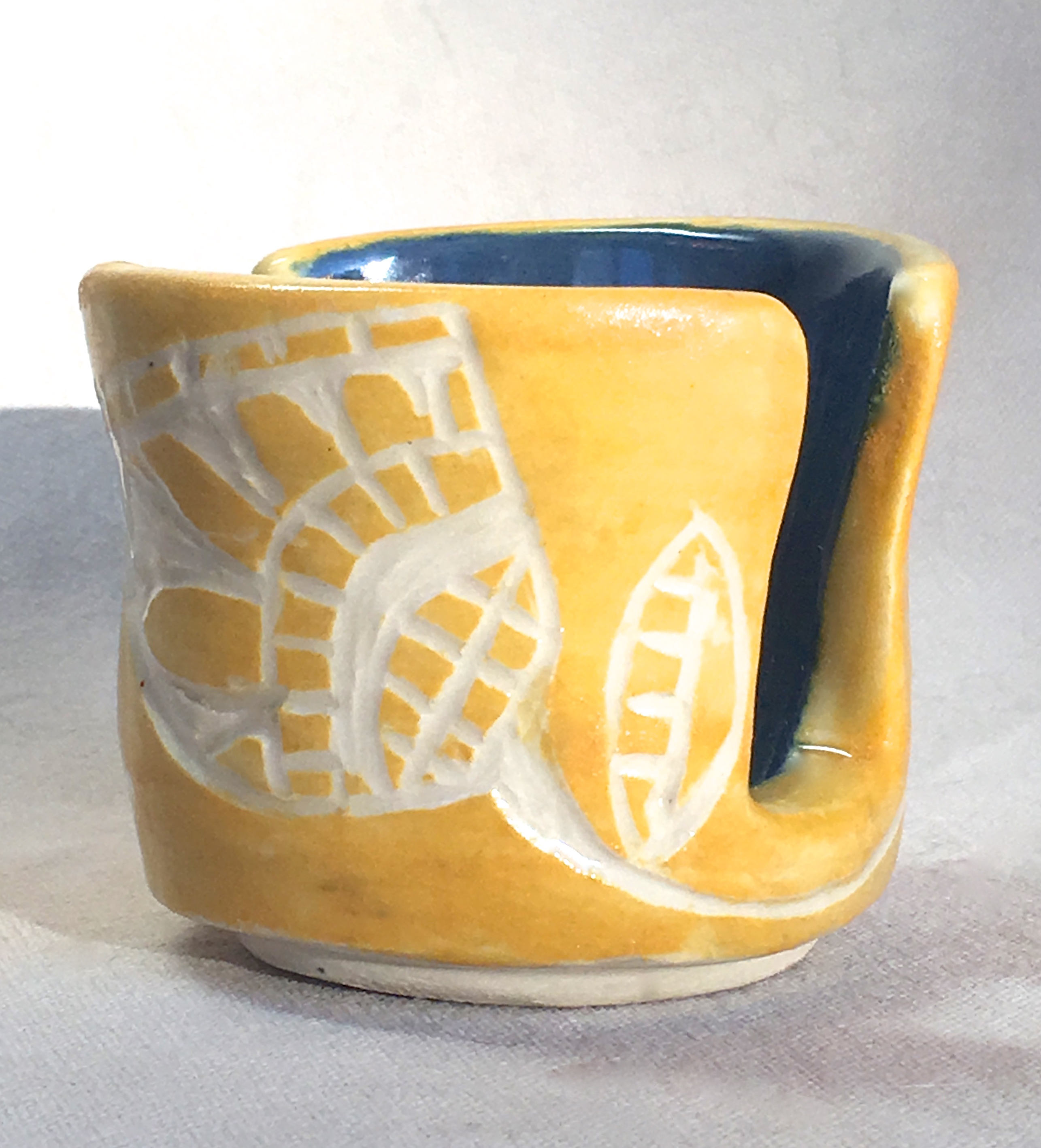 Yellow Flower Sponge Holder ceramic sponge storage floral