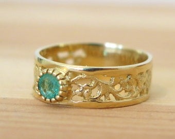 Emerald ring, vintage gold ring, vintage emerald ring, green Emerald ring, filigree ring, vintage ring, emerald stone, gold jewelry