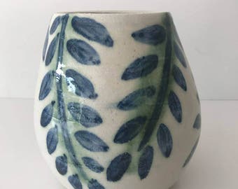 Wheel thrown Ceramic Vase | FREE SHIPPING