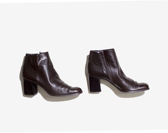 Vintage Ankle Boots 9 / Brown Leather Boots / Ankle Boots Women / Zip Up Ankle Boots