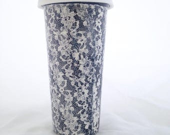 Black and White Lace Travel Mug with Silicone Lid - Coffee Tumbler Pottery - 18 ounces
