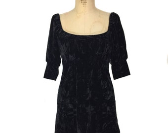vintage 1990's BETSEY JOHNSON velvet mini dress / black / crushed velvet / women's vintage dress / tag size P