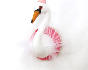 Swan Faux Taxidermy Bust