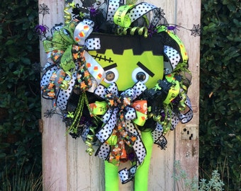 Monster Wreath, Big Halloween wreath, Halloween wreath, Frankenstein Wreath, witch Wreath, Whimsical Halloween wreath, Mesh Halloween Wreath