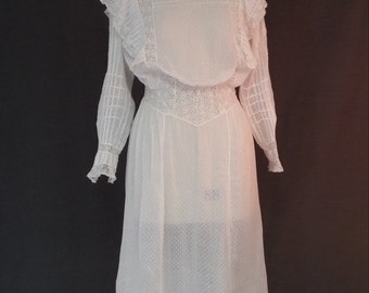 Edwardian Day Dress, Sheer Swiss Dot Cotton, 1910, Pouter, Pigeon
