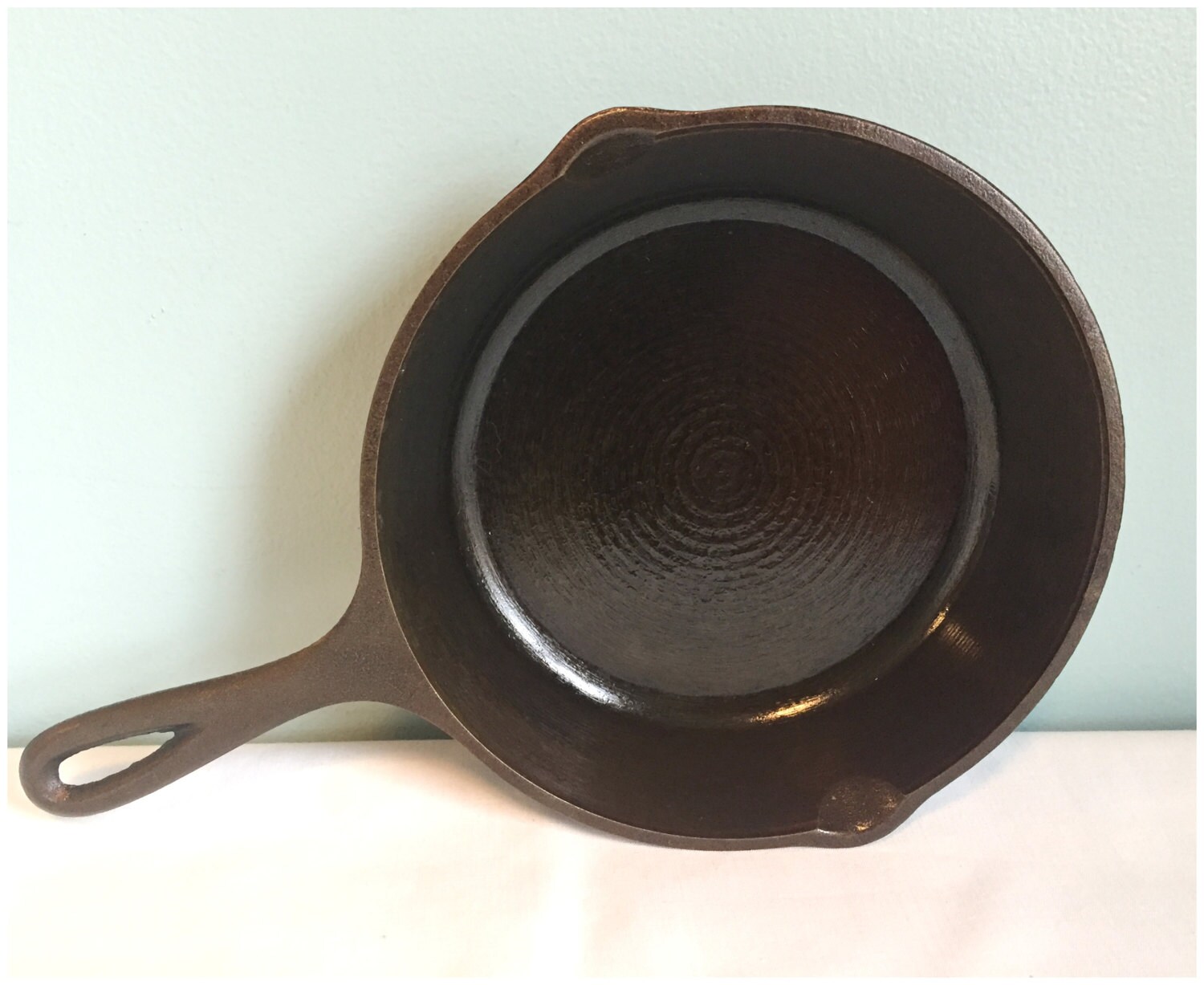 Vintage Lodge Cast Iron No. 5 Skillet Fry Pan Made In USA