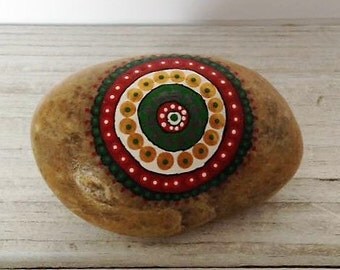 Mandala rock | Etsy