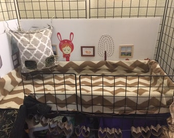 Pre-Owned 2x1 Fitted Cage Liner - Brown Chevron - For Guinea Pigs, Hedgehogs, Rabbits, Rats, and more!